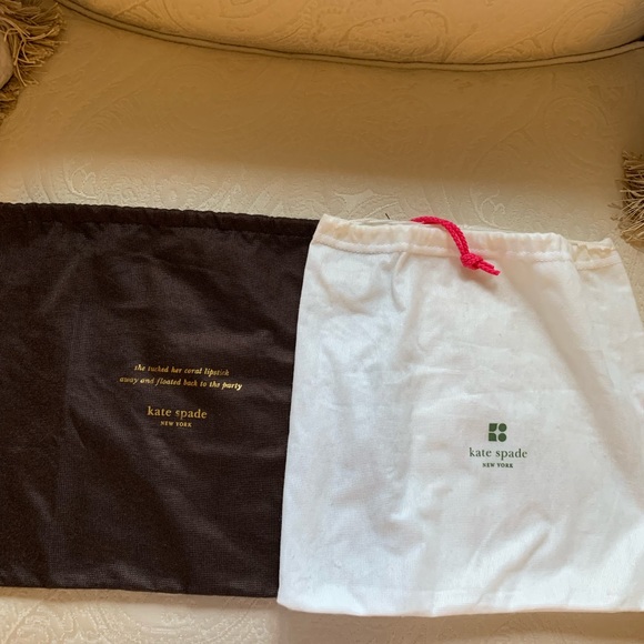 Kate Spade β οΈ White Dust Bag Excellent Conditionπ - Picture 3 of 4